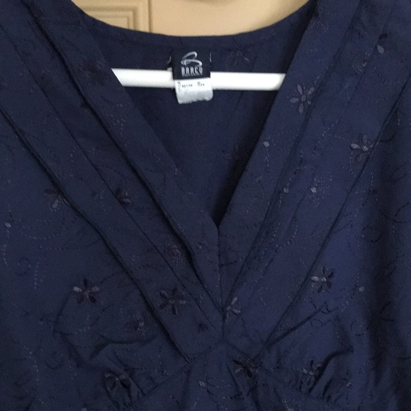 Scrub Top - Picture 4 of 4